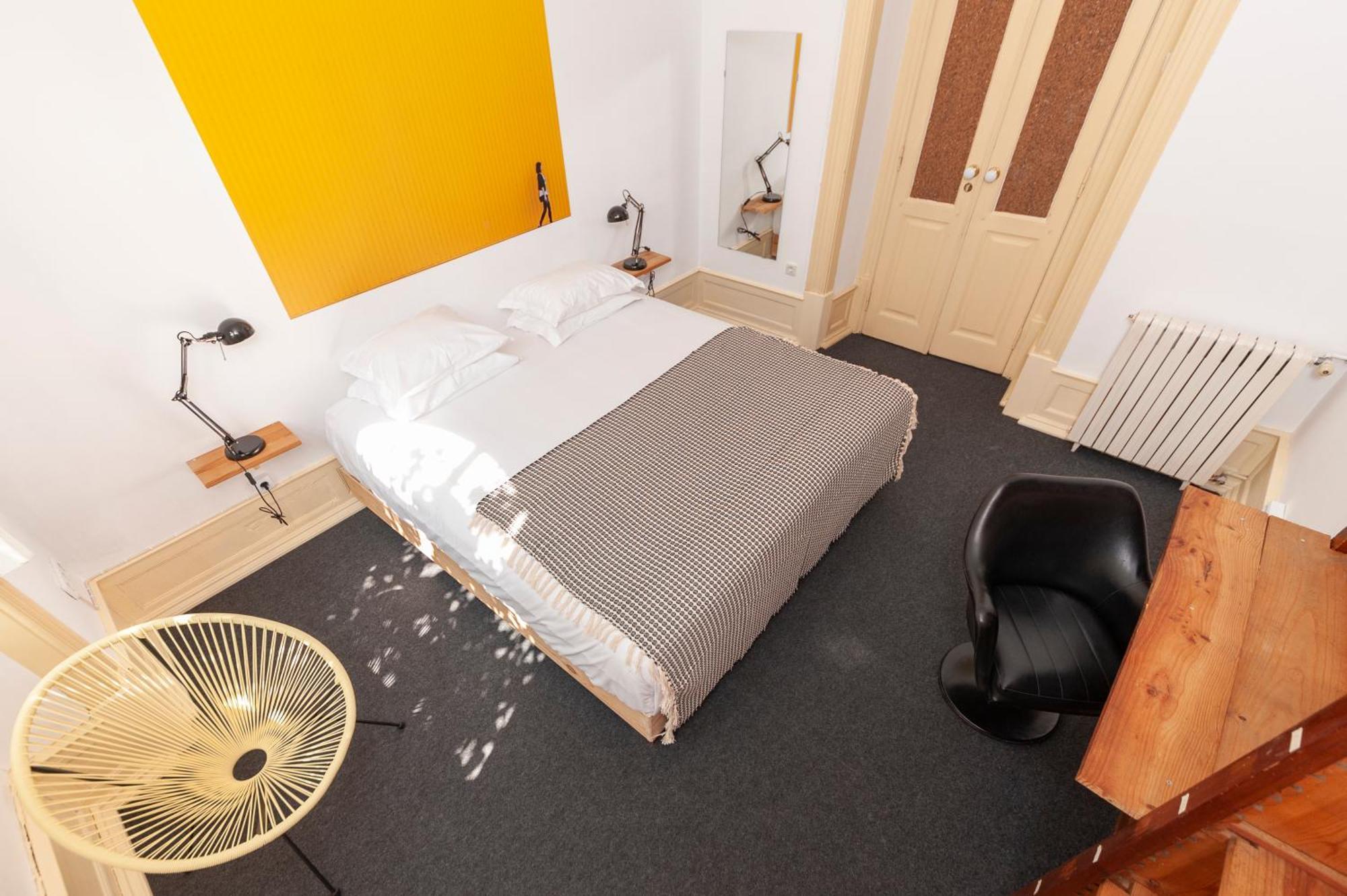 Guest house Cheese & Wine Lapa Lisbon